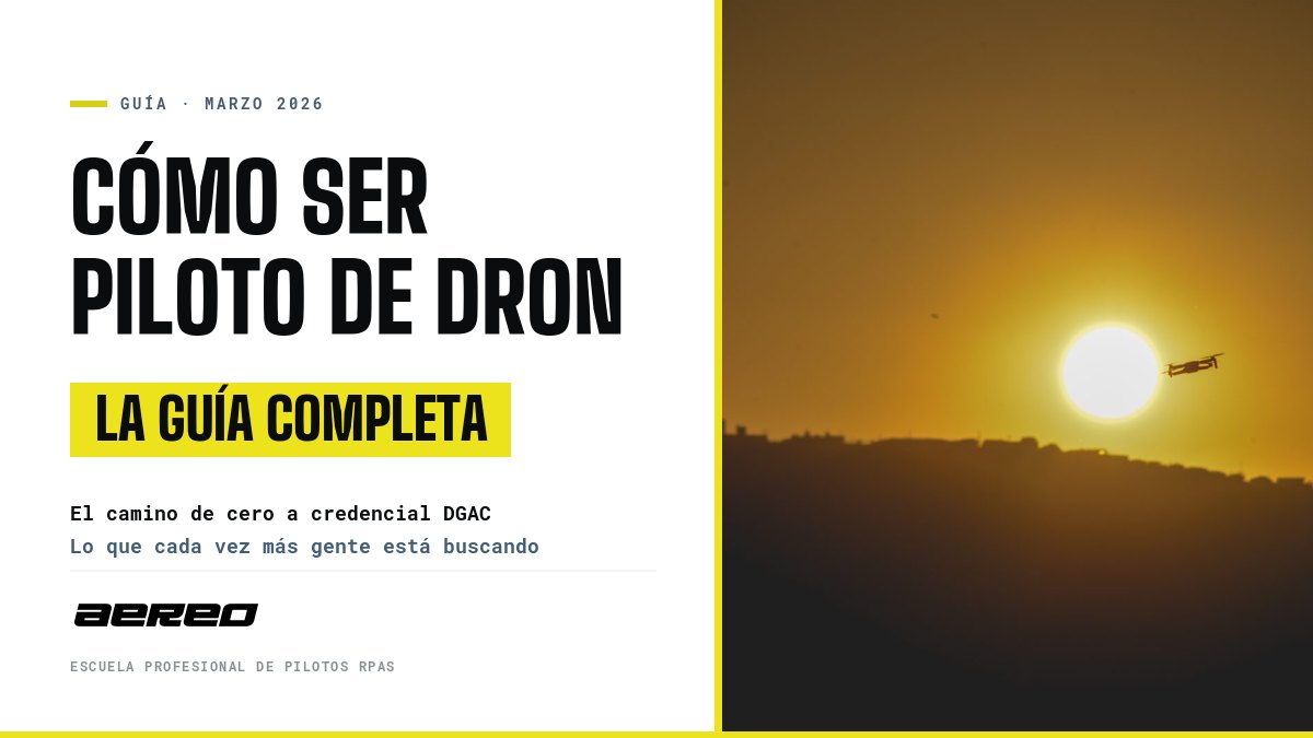 Dron volando al atardecer sobre Santiago